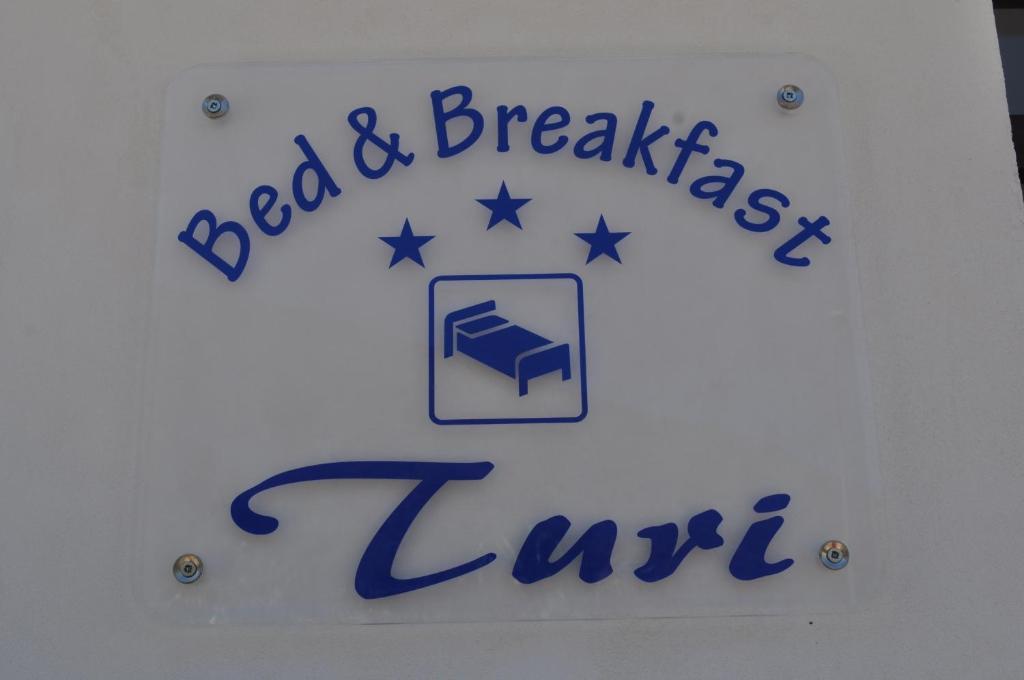 Bed And Breakfast Turi Castelluzzo Exterior photo